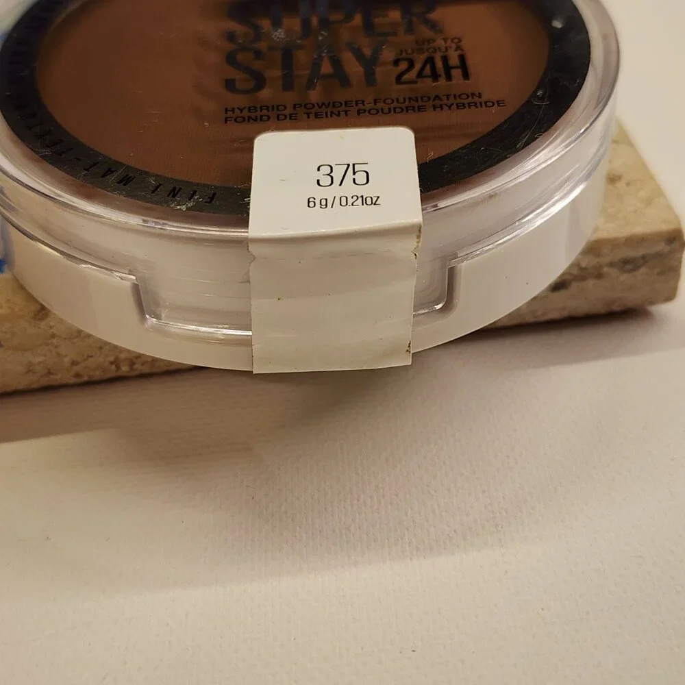SEALED Maybelline Super Stay 24H Hybrid Powder-Foundation - #375